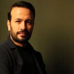Hypatia: Yanlış Da Olsa Düşünmek Hiç Düşünmemekten Daha İyidir Freya Art Yılmaz Şener