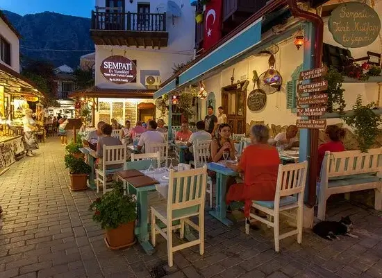 Kaş’ta Kaliteli Yemek Mekanları Ve Fiyatları 2023 - Freya Art