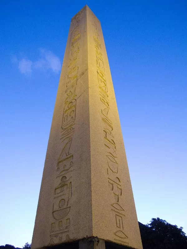 Obelisk Nedir? Nasıl Yapılır? Freya Art Obelisk Nedir?