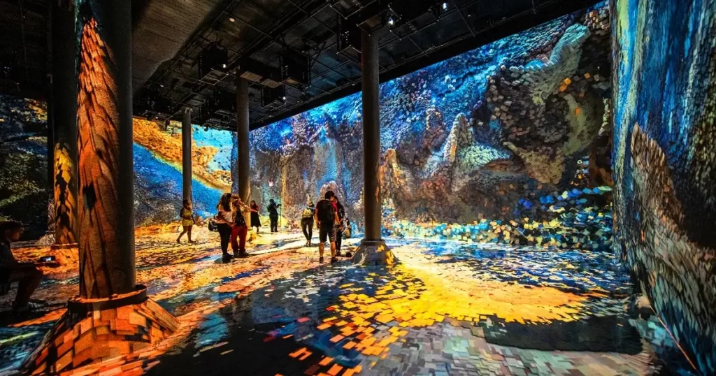 Refik Anadol Kimdir: Dijital Sanatın Yaratıcı Dehası Freya Art Refik Anadol Istanbul Modern Sergisi