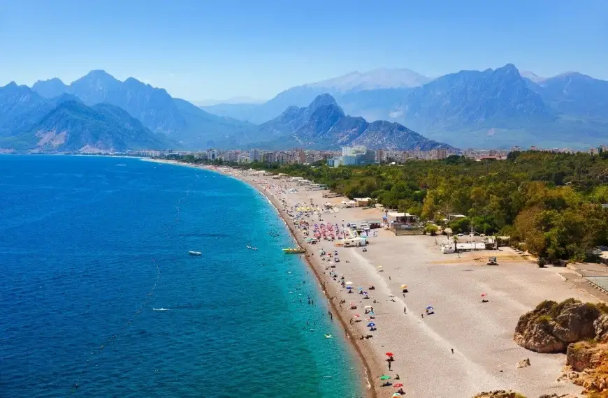 Antalya'da Gezilecek Yerler: Ege Tatil Rotası