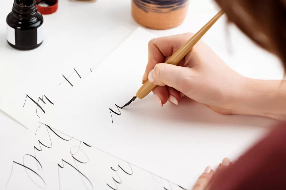 Kaligrafi Kalemi Nedir? Nasıl Kullanılır? Freya Art Kaligrafi Kalemi Nedir?