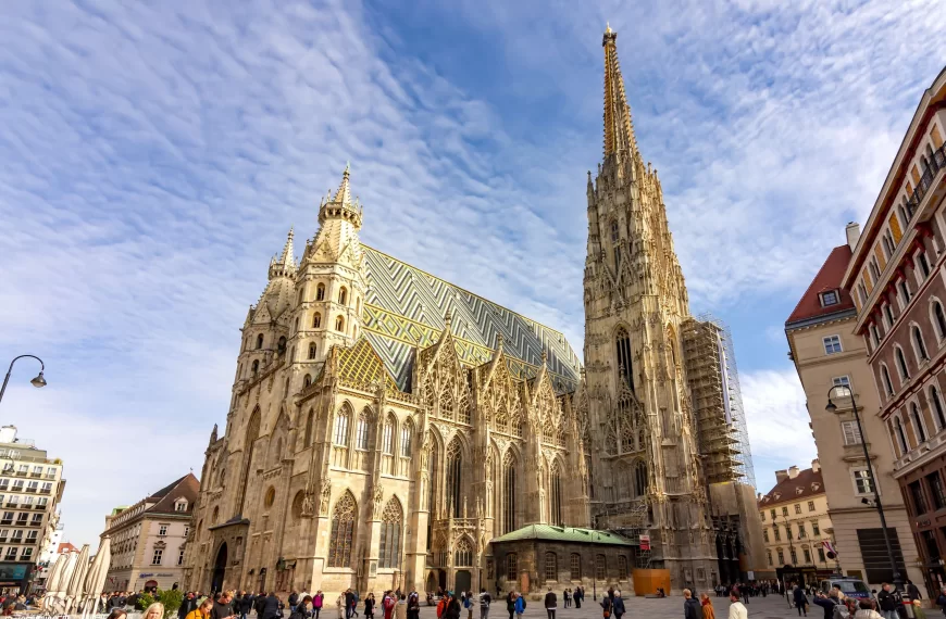 Aziz Stephan Katedrali (Stephansdom): Viyana İncisi