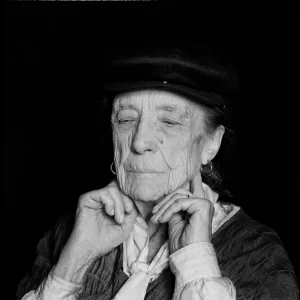 Biyografi Freya Art Louise Bourgeois Kimdir? Duygulardan Heykellere