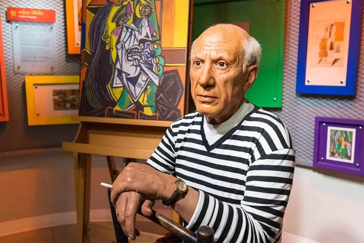 Picasso’nun Günlük Rutinleri: Bir Günü Nasıl Geçerdi? Freya Art Pablo Picasso ve eşi