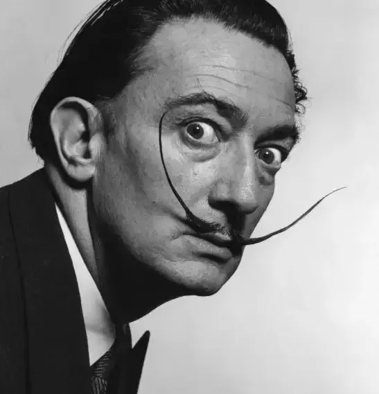 Sanat Tarihi Freya Art Salvador Dali ve Tuhaf Alışkanlıkları