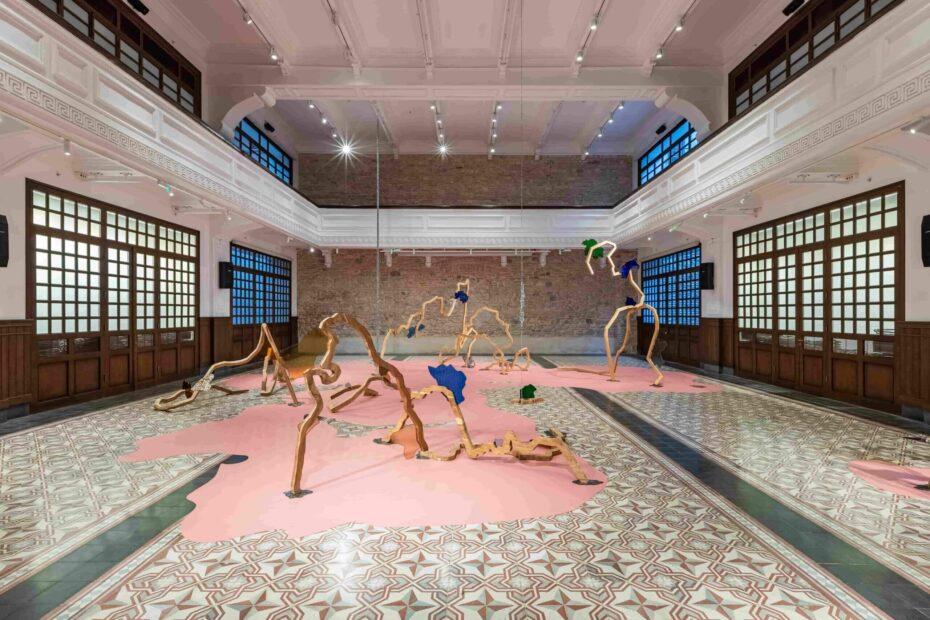 Galata Rum Okulu’nda İstanbul Bienali: Sanatla Zaman İçinde Bir Buluşma